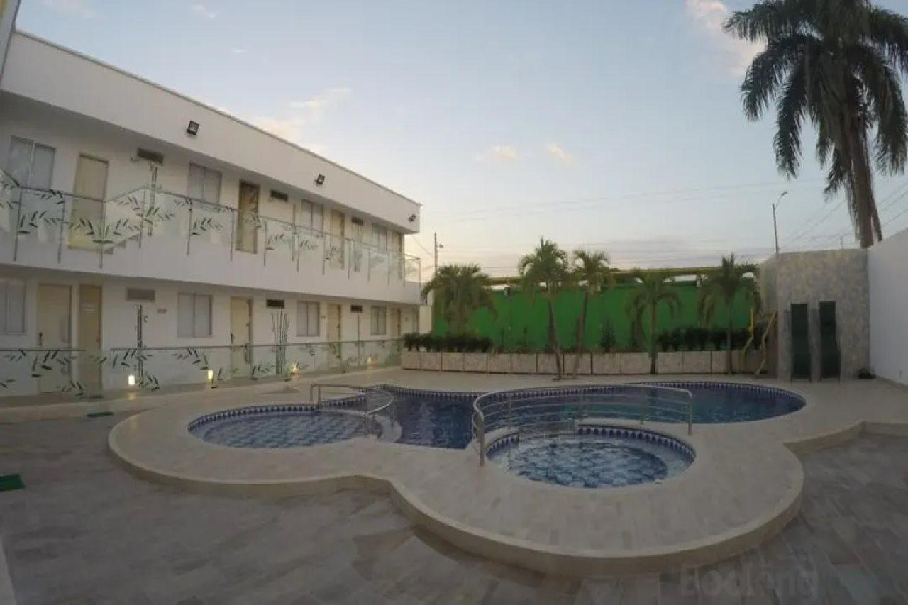 Hotel Calarca Club Montería エクステリア 写真