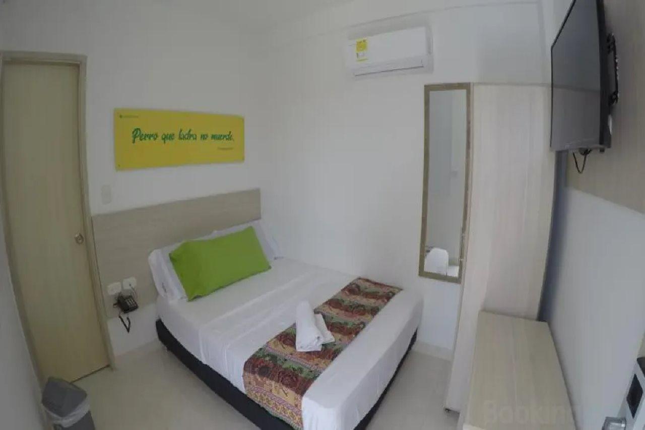 Hotel Calarca Club Montería エクステリア 写真